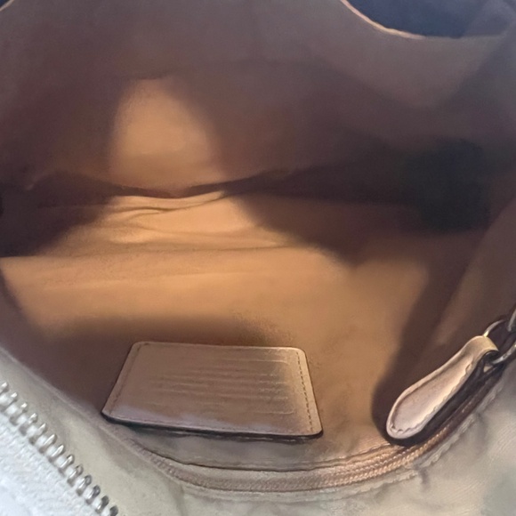 Coach Signature File Large Crossbody Bag - Picture 4 of 5